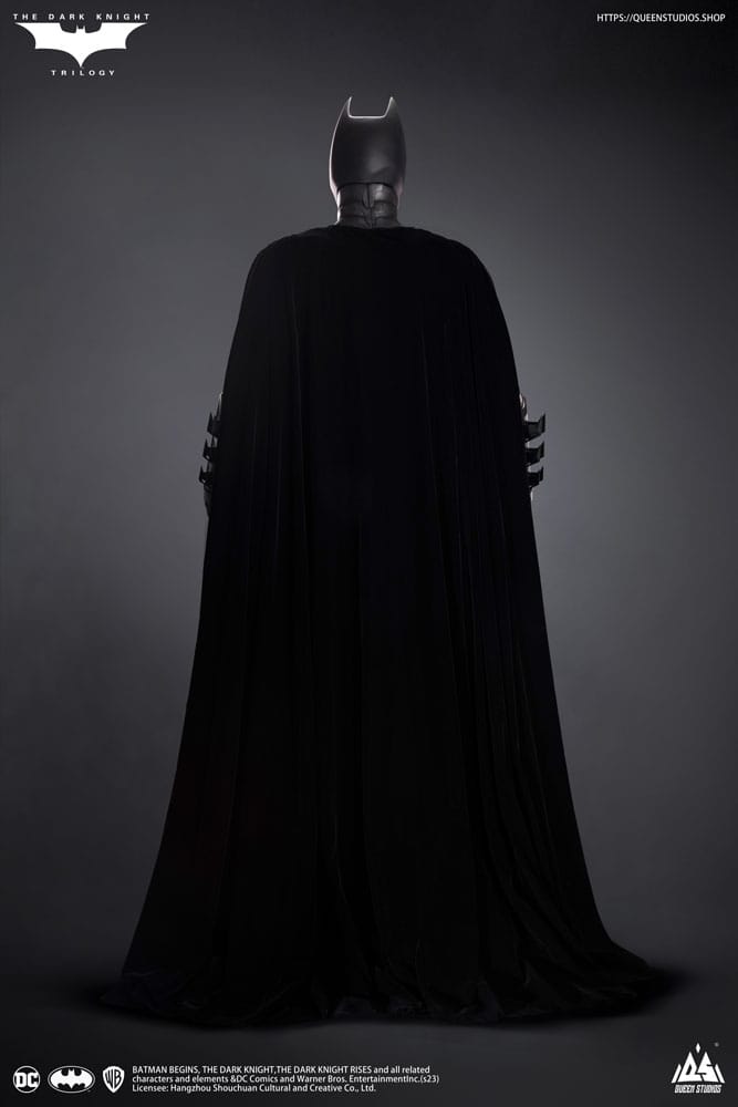 Statua 1:1 a grandezza naturale del Cavaliere Oscuro Batman 207 cm