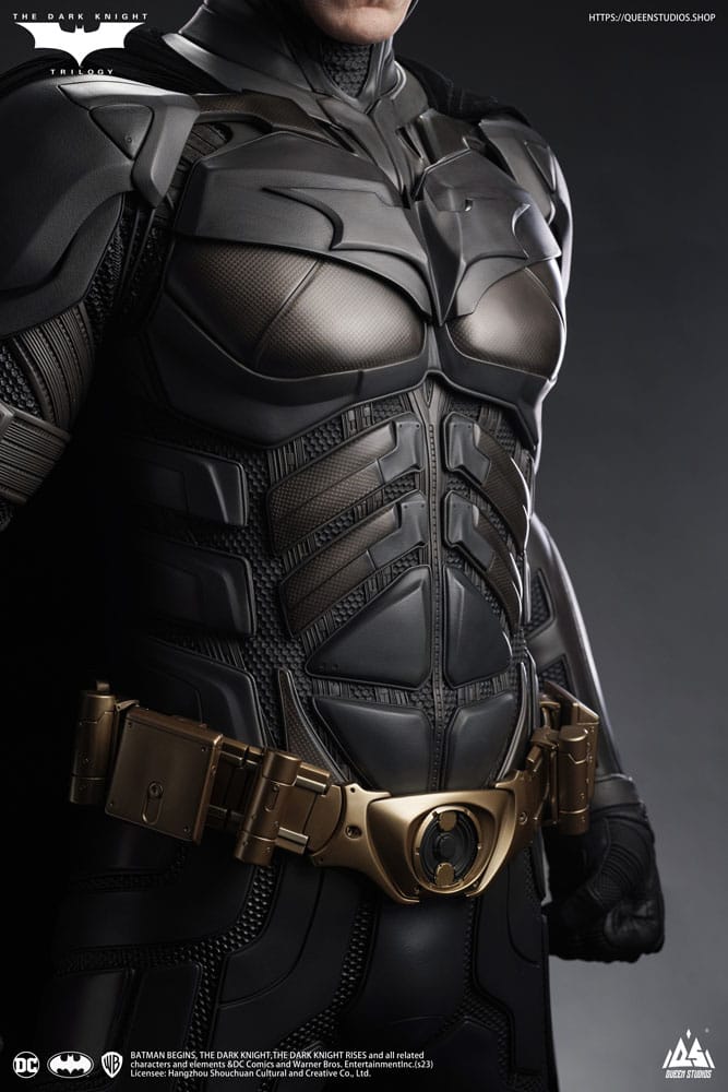 Statua 1:1 a grandezza naturale del Cavaliere Oscuro Batman 207 cm