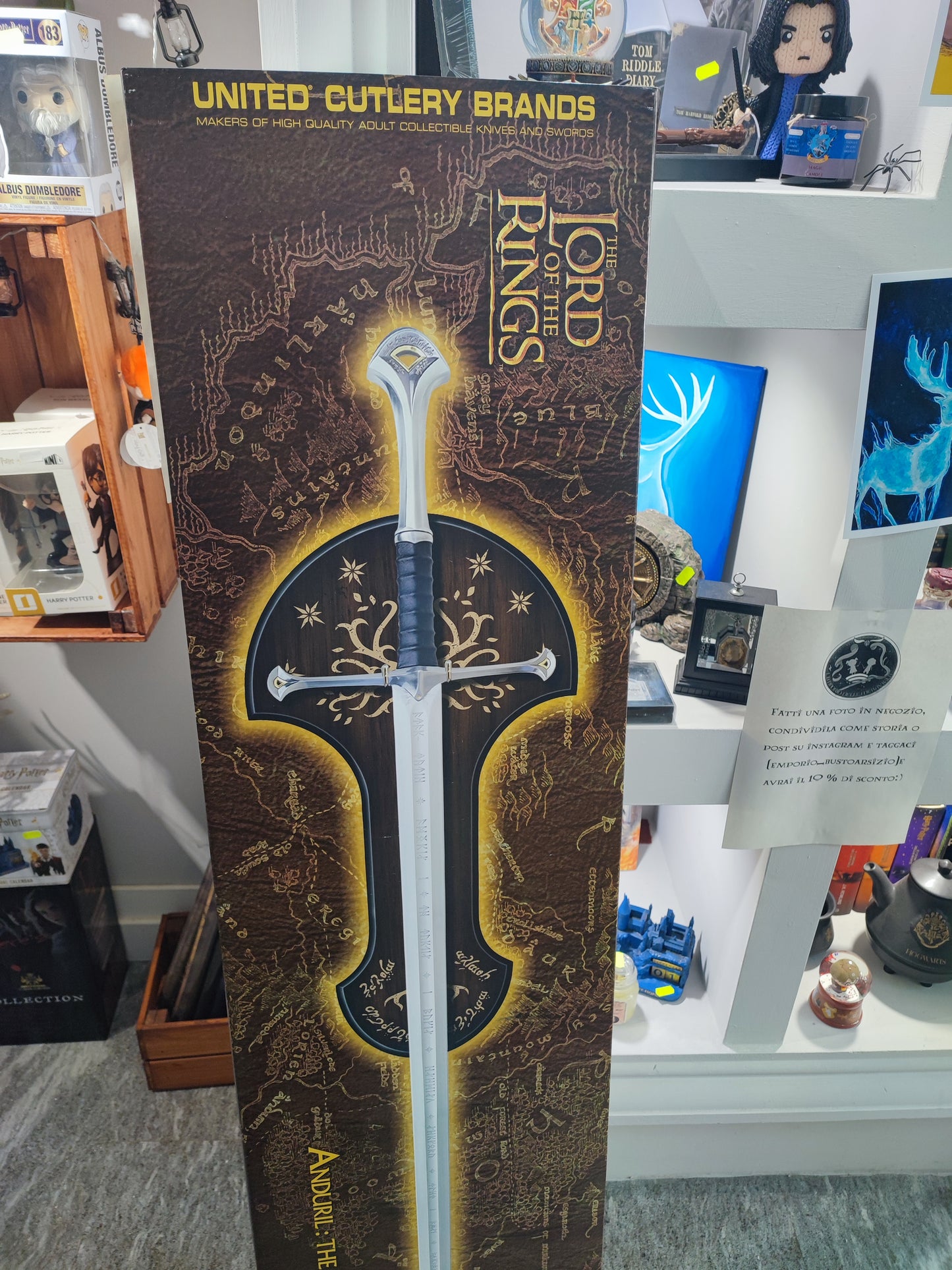 Spada Lotr Il Signore degli Anelli Anduril: Sword of King Elessar Regular Edition 134 cm United Cutlery