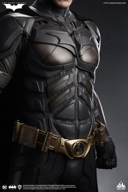 Statua 1:1 a grandezza naturale del Cavaliere Oscuro Batman 207 cm